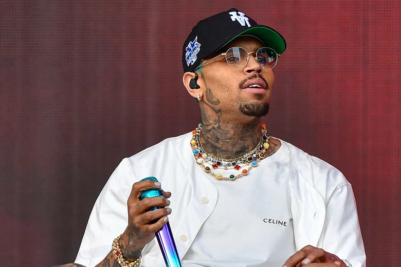 Chris Brown - Brown (Album)